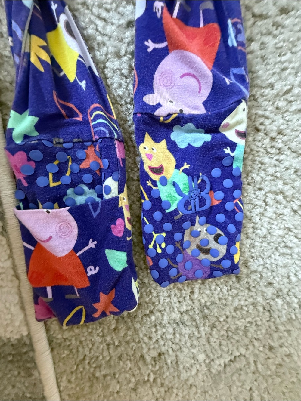 2T One-Piece Pajamas: Peppa the Pig - Picture 4 of 4